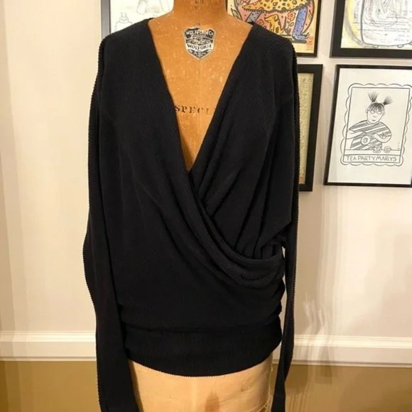 New Free People Cozy with You surplice wrap crossover knit ribbed boxy sweater - Picture 9 of 14